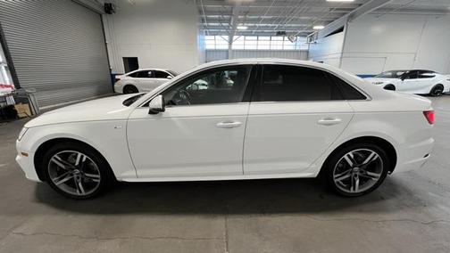 2018 Audi A4 2.0T ultra Premium Plus