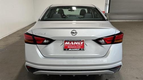 2021 Nissan Altima S FWD