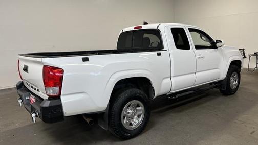 2017 Toyota Tacoma SR