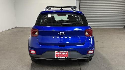 2022 Hyundai VENUE Limited