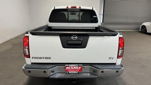 2021 Nissan Frontier SV
