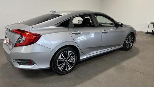 2018 Honda Civic EX-L w/Navi