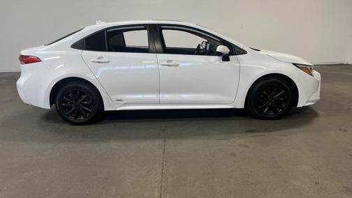 2023 Toyota Corolla Hybrid LE