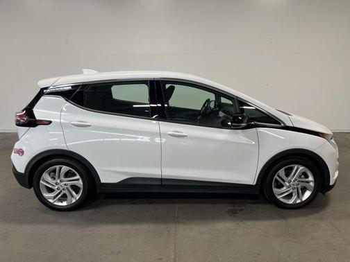 2022 Chevrolet Bolt EV FWD 1LT