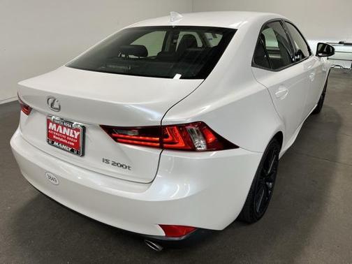 2016 Lexus IS 200t Base