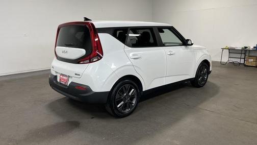 2022 Kia Soul EX
