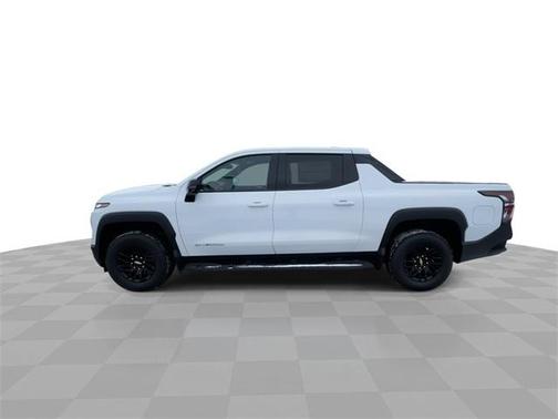 2025 Chevrolet Silverado EV LT