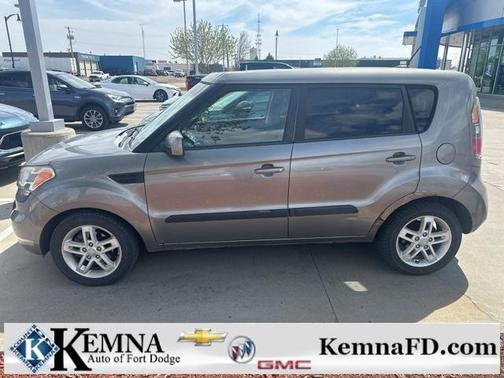 2011 Kia Soul +