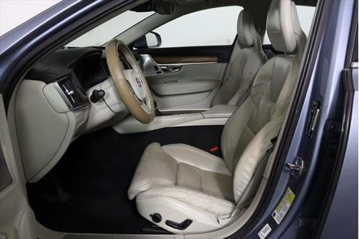 2017 Volvo S90 T6 Inscription