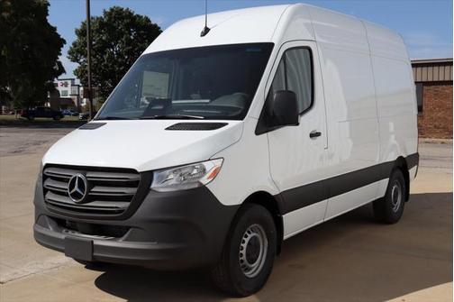 2025 Mercedes-Benz Sprinter 2500 Standard Roof