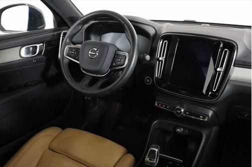 2020 Volvo XC40 T5 Inscription
