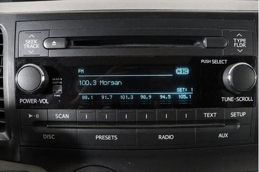 2011 Toyota Sienna SE