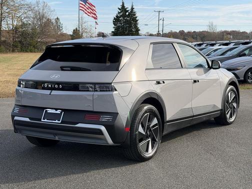 2026 Hyundai IONIQ 5 SEL