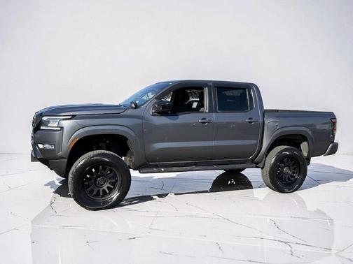 Gun Metallic 2023 Nissan Frontier SV
