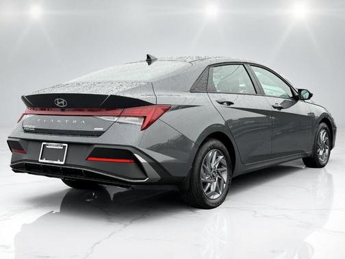 2026 Hyundai ELANTRA HEV Blue