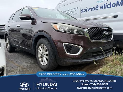 Dark Cherry 2016 Kia Sorento LX