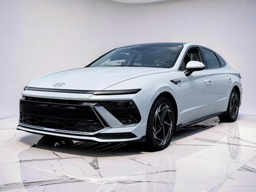 White 2024 Hyundai SONATA SEL