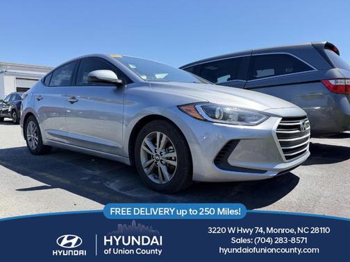 Shale Gray Metallic 2017 Hyundai ELANTRA SE