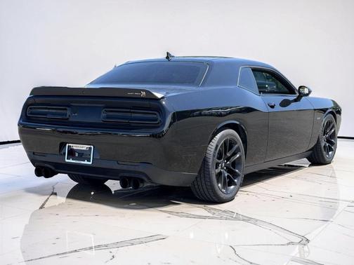 Pitch Black Clearcoat 2021 Dodge Challenger R/T Scat Pack