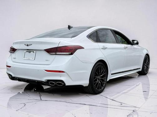 Casablanca White 2018 Genesis G80 3.3T Sport