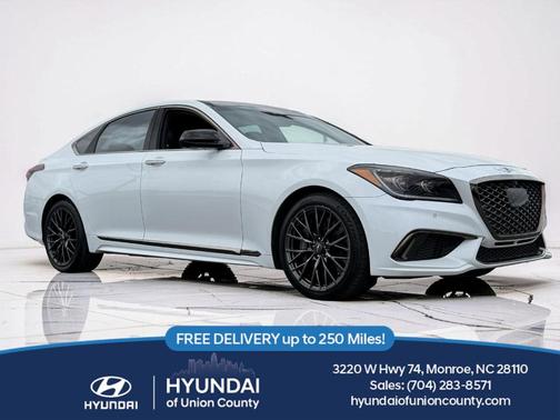 Casablanca White 2018 Genesis G80 3.3T Sport