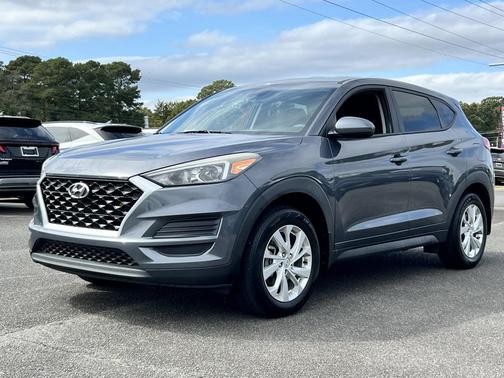 2019 Hyundai TUCSON SE