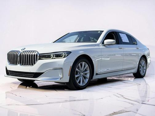 2020 BMW 740 i xDrive