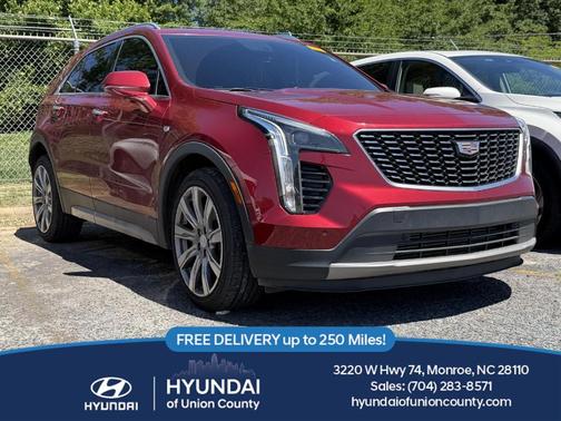 Red Horizon Tintcoat 2019 Cadillac XT4 Premium Luxury