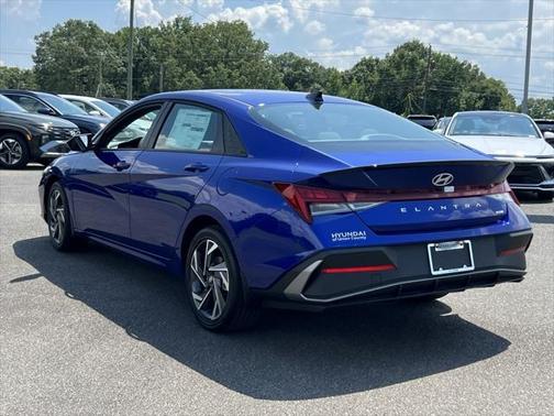 2025 Hyundai ELANTRA Sport