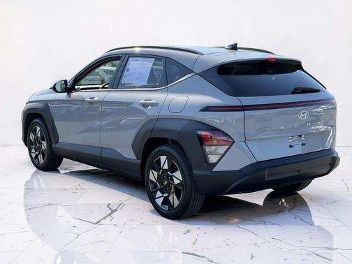 Cyber Gray Metallic 2024 Hyundai KONA SEL
