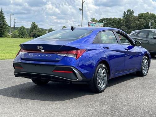 2025 Hyundai ELANTRA HEV Blue