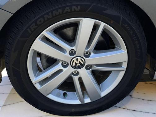 2013 Volkswagen Jetta Hybrid SEL