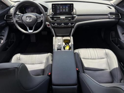 Platinum White Pearl 2019 Honda Accord Hybrid EX-L