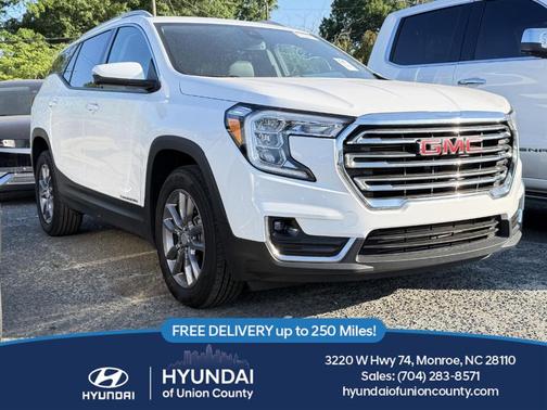 Summit White 2024 GMC Terrain SLT