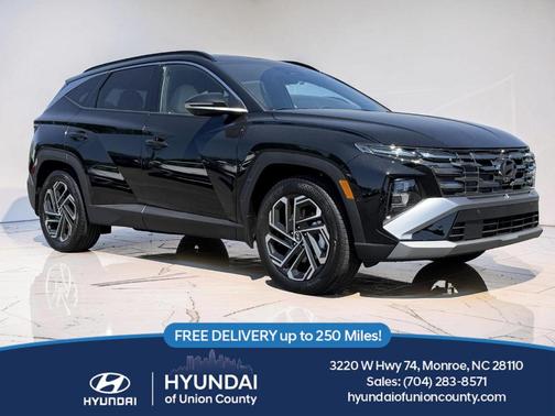 Phantom Black 2026 Hyundai TUCSON Limited