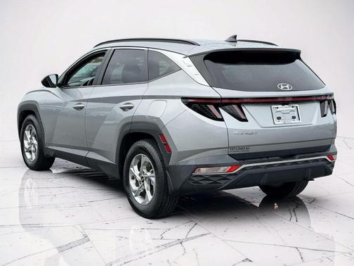 Shimmering Silver 2023 Hyundai TUCSON SEL