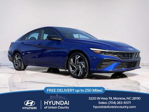 Intense Blue 2025 Hyundai ELANTRA SEL Sport