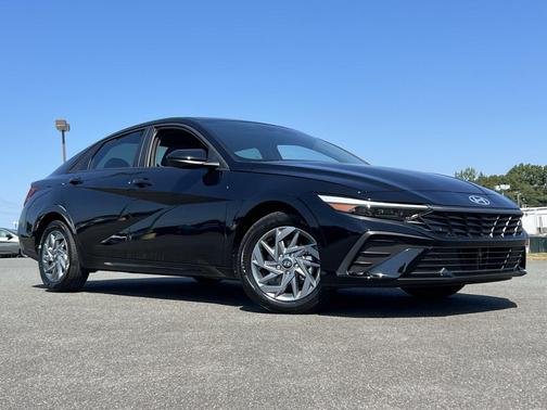 2024 Hyundai ELANTRA HEV Blue