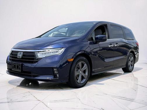 Obsidian Blue Pearl 2022 Honda Odyssey EX