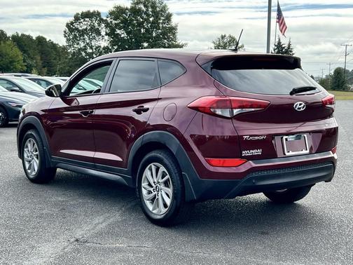 2016 Hyundai TUCSON SE