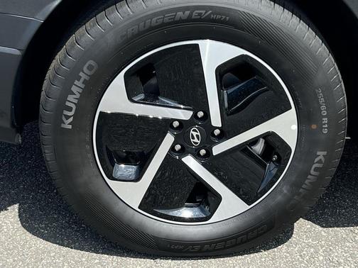 2026 Hyundai IONIQ 9 SE