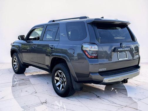 Magnetic Gray Metallic 2019 Toyota 4Runner Sport