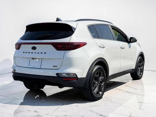Snow White Pearl 2022 Kia Sportage Nightfall