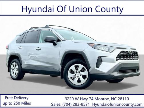2021 Toyota RAV4 LE