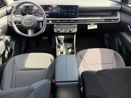 Green 2026 Hyundai TUCSON SE