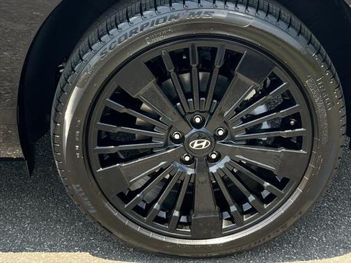 2025 Hyundai SANTA FE HEV Calligraphy