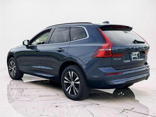 2023 Volvo XC60 B5 Core