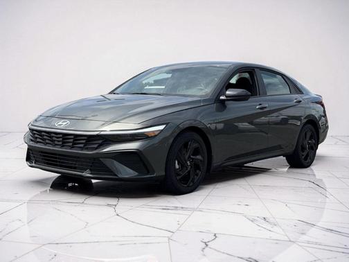 Amazon Gray 2026 Hyundai ELANTRA SEL Sport