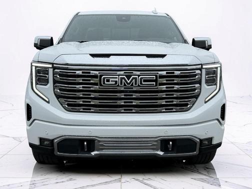Summit White 2023 GMC Sierra 1500 Denali