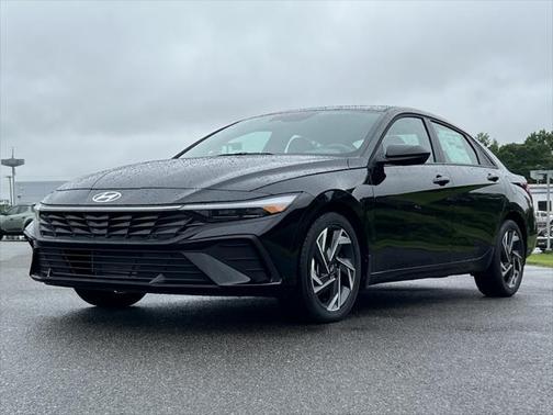 2025 Hyundai ELANTRA Sport